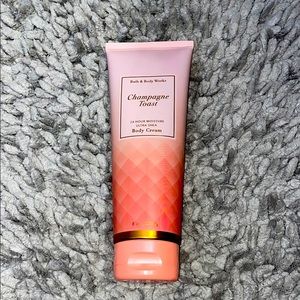 BATH AND BODY WORKS- Champagne Toast-  Body Cream